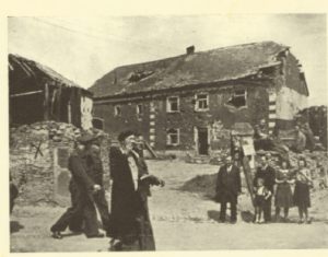 This is the Palen Homestead that was bombed in WWII (with the X), but was restored. The woman in the foreground is the Grand Duchess Charlotte.